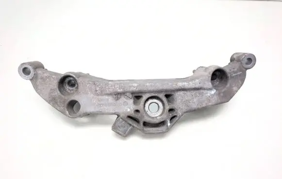 Mini One - Cooper Clubman R55 Engine mounting bracket 6772032 22116772032