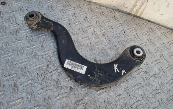 Volkswagen Golf VII Rear control arm 5Q0505323C 5Q0505351B