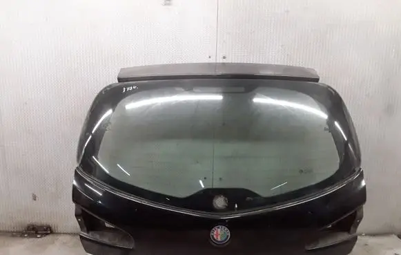 Alfa Romeo 147 Tailgate/trunk/boot lid