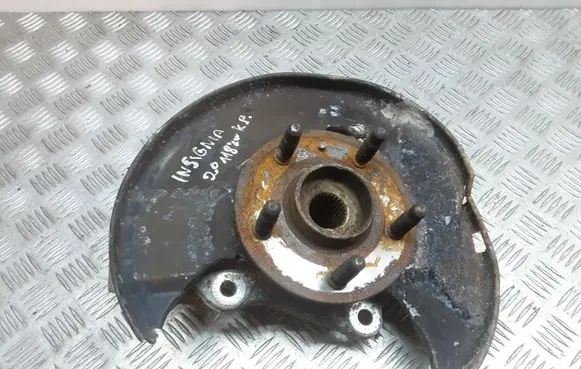 Opel Insignia A Front wheel hub