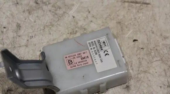 Subaru Forester SG Door central lock control unit/module 