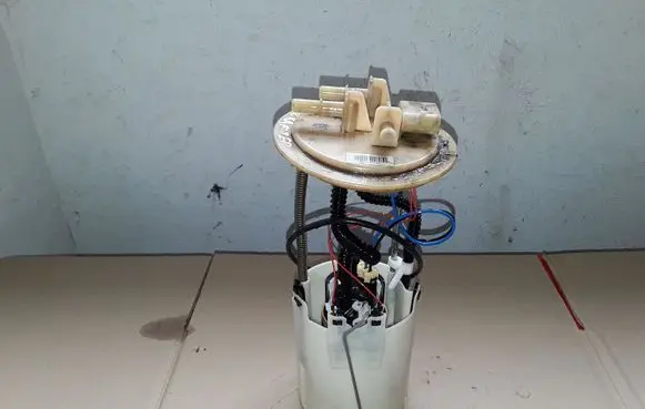 Volkswagen Crafter In-tank fuel pump A9064703094 0580203007
