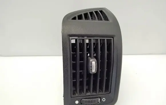 Fiat Ducato Dash center air vent grill 385800 LS385800 ST43581