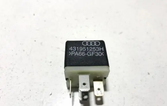 Volkswagen PASSAT B5 Other relay 443951253 899574000