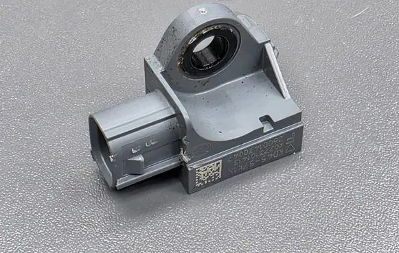 Mazda 3 III Airbag deployment crash/impact sensor KD4557K1X K0273101413 26001470047