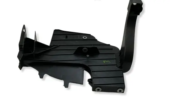 Volkswagen Amarok Headlight/headlamp mounting bracket 2H6807707