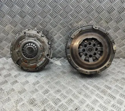 Renault Trafic III (X82) Clutch set kit 123002806R A0262501801