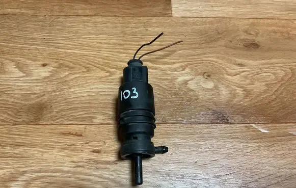 Windscreen/windshield washer pump