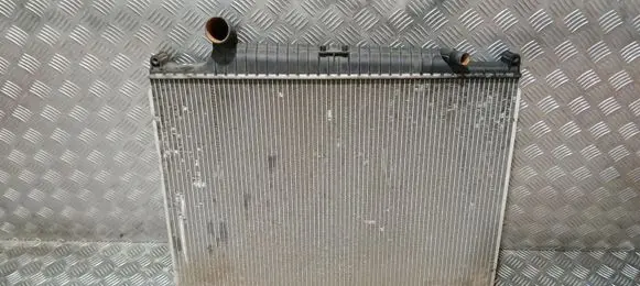 Coolant radiator
