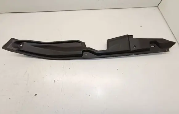 BMW 1 F40 Fender end trim 18331210 BBP229302