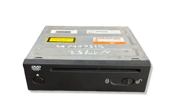 Land Rover Discovery 3 - LR3 CD/DVD changer 4621008317 YIB500023