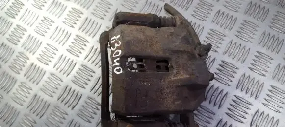Hyundai Matrix Front brake caliper