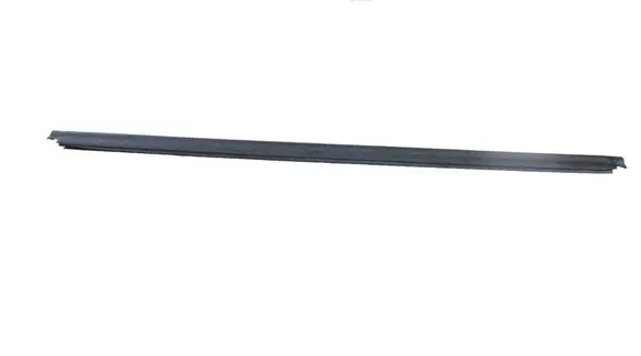 Mercedes-Benz Vito Viano W447 Front door glass trim molding A4477200304