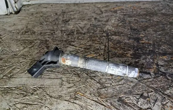 Mercedes-Benz R W251 Fuel injector A6420701387 0445115064