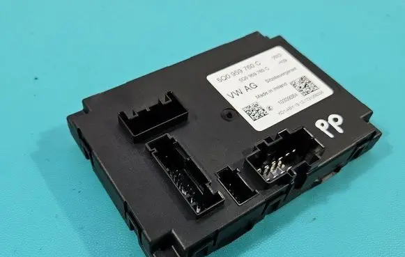 Skoda Superb B8 (3V) Central body control module 5Q0959760C IMPRK1475297