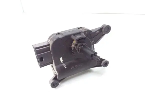 Mercedes-Benz Sprinter W906 Air flap motor/actuator 0132801373 29060902