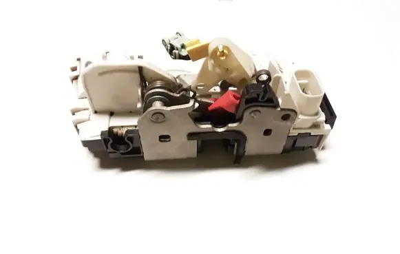 Dodge Caliber Front door lock 04589096AD A0717 1776A