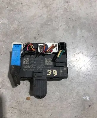 Audi A4 S4 B9 Door control unit/module 8W0959592E