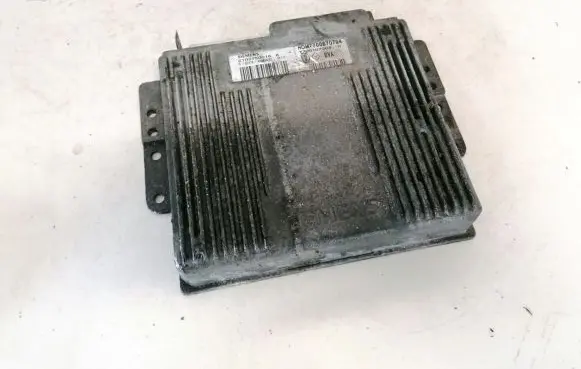 Renault Scenic I Engine control unit/module 7700107003 hom7700870794