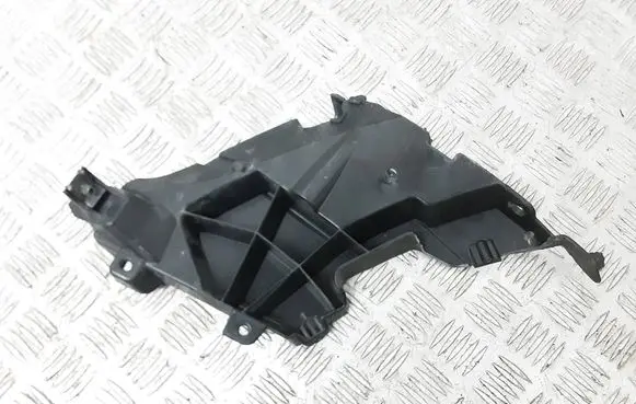 Audi A7 S7 4G Front bumper mounting bracket 4G8807284C