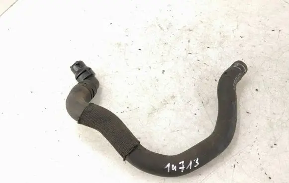 Mercedes-Benz C W204 Engine coolant pipe/hose 2048305596 A2048305596