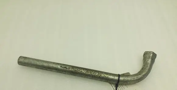 Volkswagen PASSAT B7 Wheel nut wrench 4D0012219A