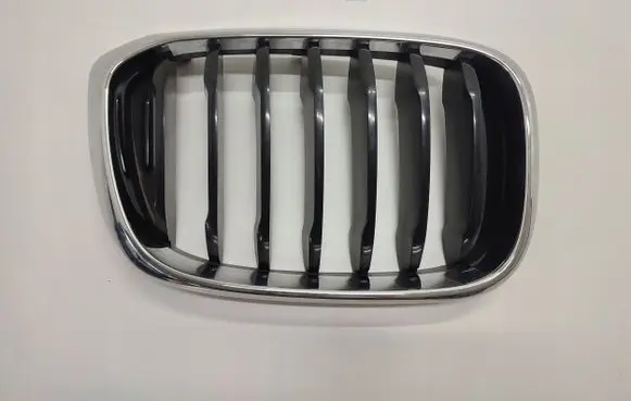 BMW X3 G01 Front bumper upper radiator grill
