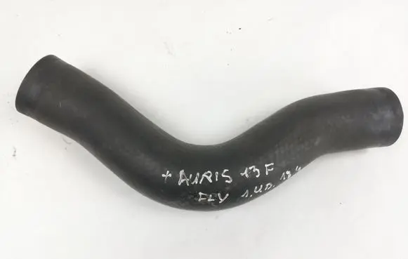 Toyota Auris E180 Intercooler hose/pipe