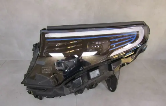 Mercedes-Benz EQC Headlight/headlamp A2939062701 0000979500 20220923