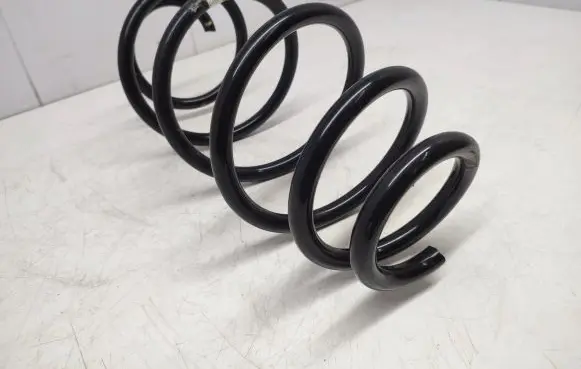 Chevrolet Cruze Front coil spring 13265244