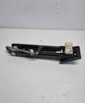 BMW 5 E60 E61 Lift Jack 71126767944