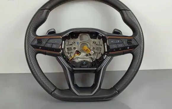 Cupra Formentor Steering wheel