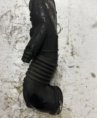 BMW 3 E92 E93 Air intake hose/pipe 7804846 58650910