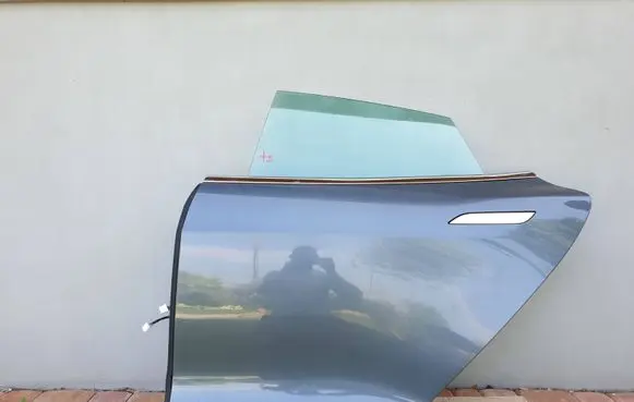 Tesla Model S Rear door