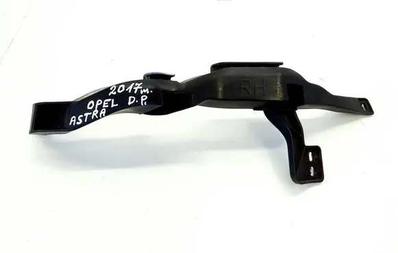 Opel Astra K Headlight/headlamp mounting bracket 13423701