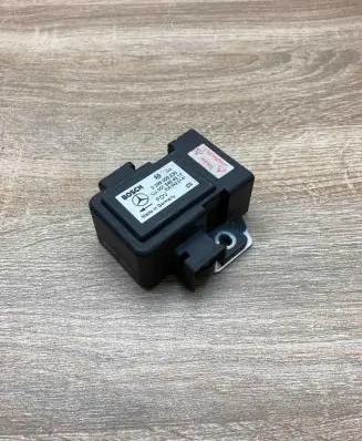 Mercedes-Benz E W210 ESP acceleration yaw rate sensor 0015404517 0265005230
