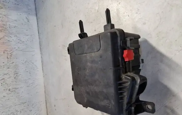 Fuse box set
