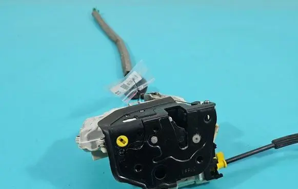 Audi Q3 8U Rear door lock 4G0839015 IMPRK1478100