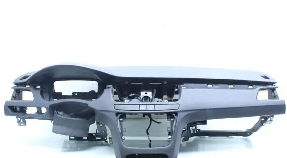 Peugeot 508 Dashboard FA0658ZE