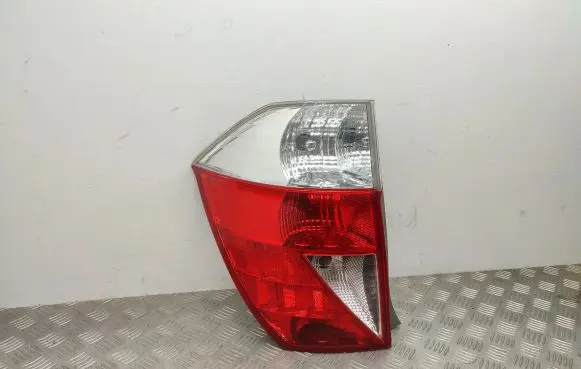 Honda FR-V Rear/tail lights