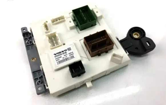Volvo V60 Other control units/modules 32233459AB