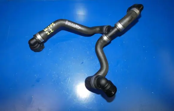 Mercedes-Benz C W205 Engine coolant pipe/hose A2055017384