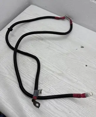 BMW 5 F10 F11 Positive cable (battery) 7800163 26022010 780016402