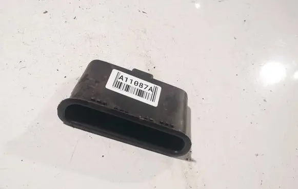 Mazda 323 Glove box 