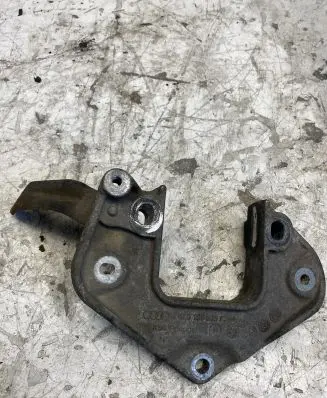Audi A2 Gearbox mounting bracket 8Z0199565F