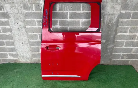 Volkswagen Caddy Rear door