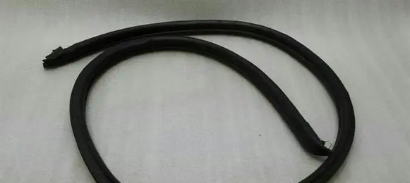 Porsche 911 996 Front door rubber seal 99653707600