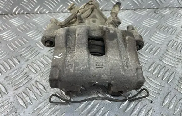 Opel Signum Rear brake caliper 