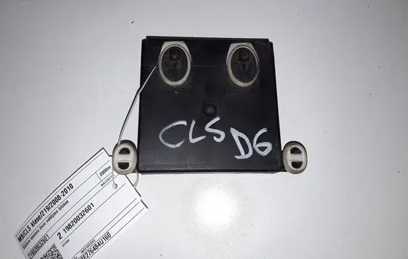 Mercedes-Benz CLS C219 Door control unit/module 219820032601