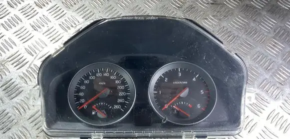 Volvo C30 Speedometer (instrument cluster) 30765310